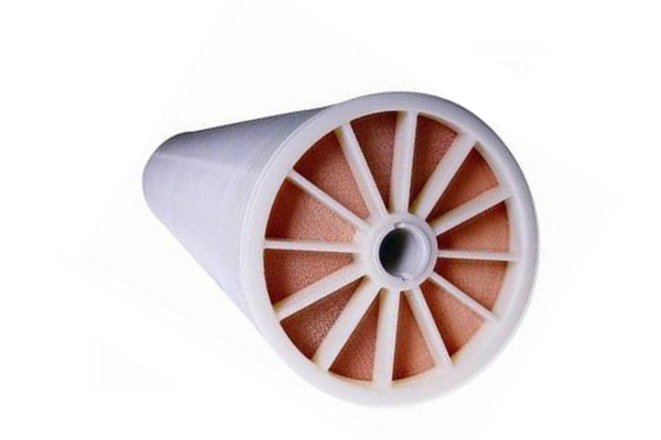 超濾膜和反滲透膜凈水器中為什么超濾有氯反滲透沒氯？